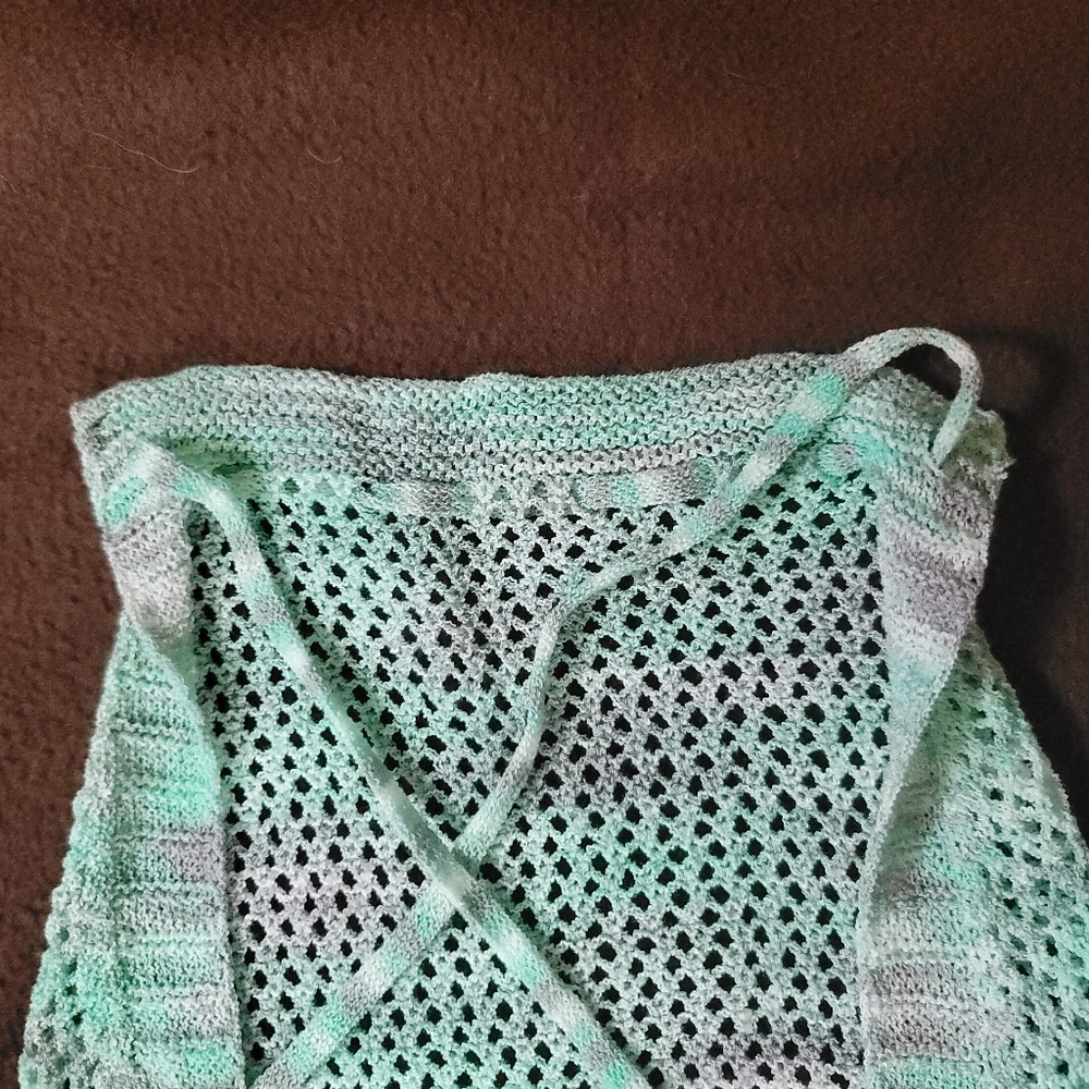 Halter dress - Picture 8 of 8